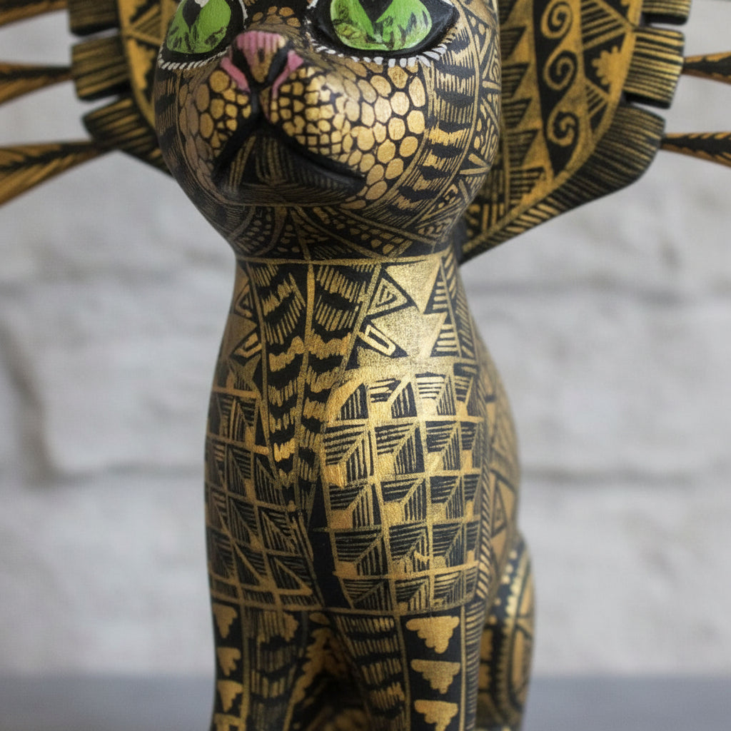 Alebrije Gato Alado Oaxaca Negro Dorado 25cm